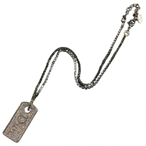 Authentic Christian Dior Logo Plate Rhinestone Silver Tone Pendant Necklace - Picture 10 of 16